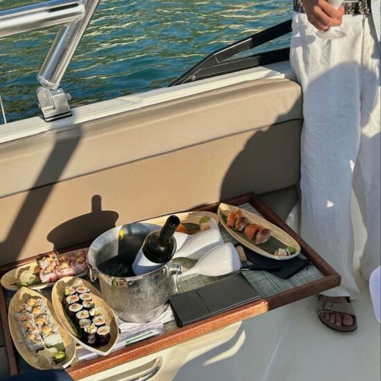 yacht