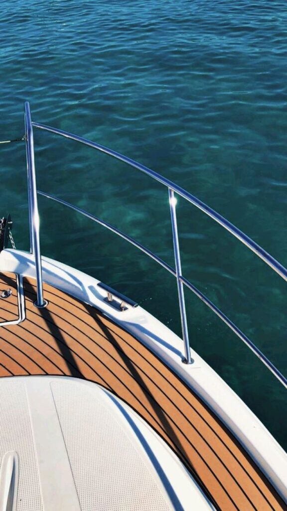 yacht charter
