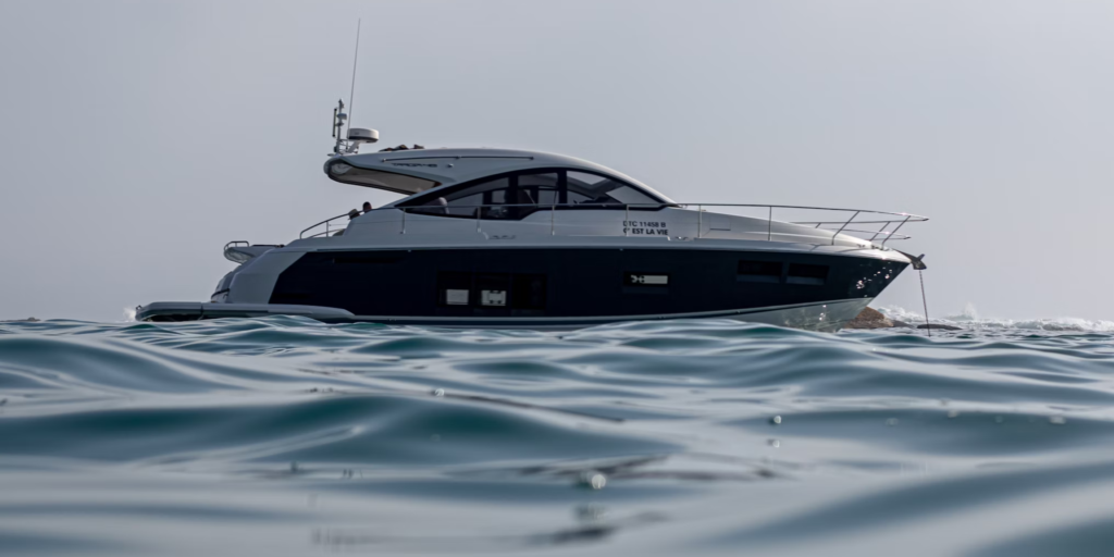 yacht rental