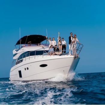 birthday yacht party