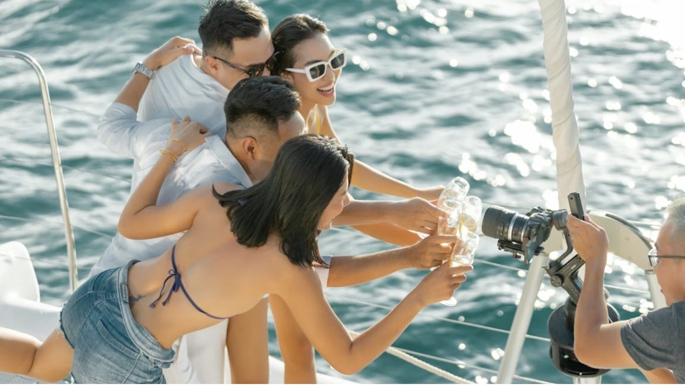 birthday yacht party