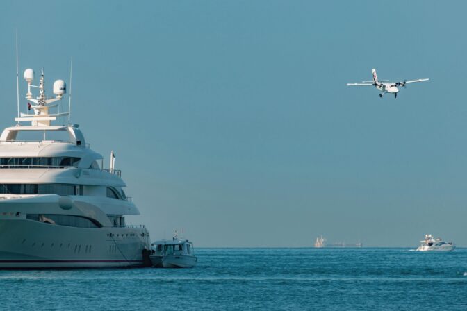 Yacht Charter in Singapore: Private vs Shared